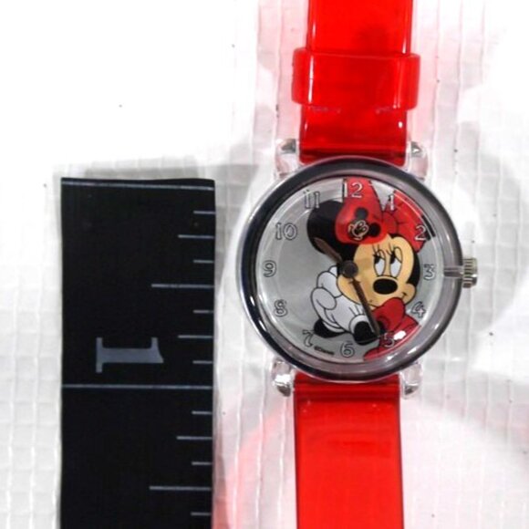Vintage DISNEY Minnie in Bloom girls quartz watch with red band Japan movt 2001 - Picture 2 of 8